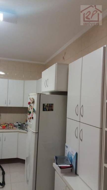 Sobrado à venda com 2 quartos, 110m² - Foto 27