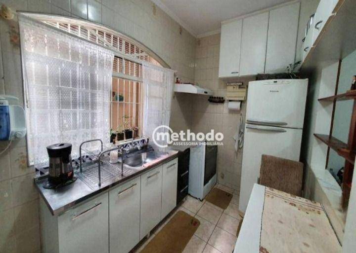 Casa à venda com 3 quartos, 210m² - Foto 9