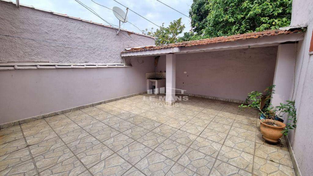 Casa à venda com 2 quartos, 107m² - Foto 19