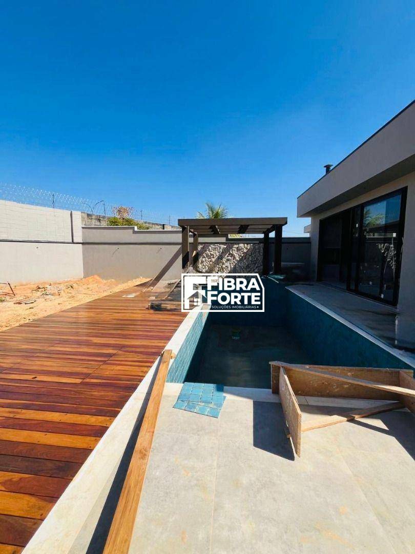 Casa de Condomínio à venda com 4 quartos, 305m² - Foto 13