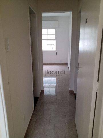 Apartamento à venda com 1 quarto, 59m² - Foto 2