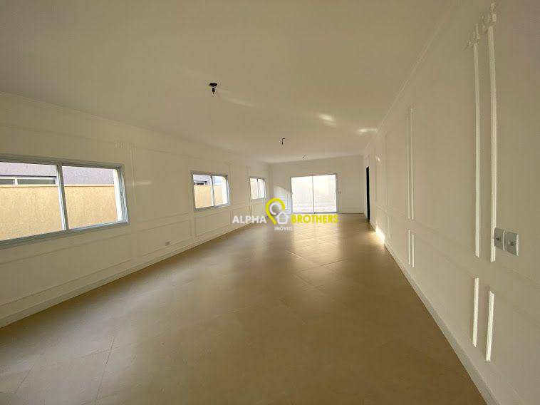 Casa de Condomínio à venda com 3 quartos, 275m² - Foto 4