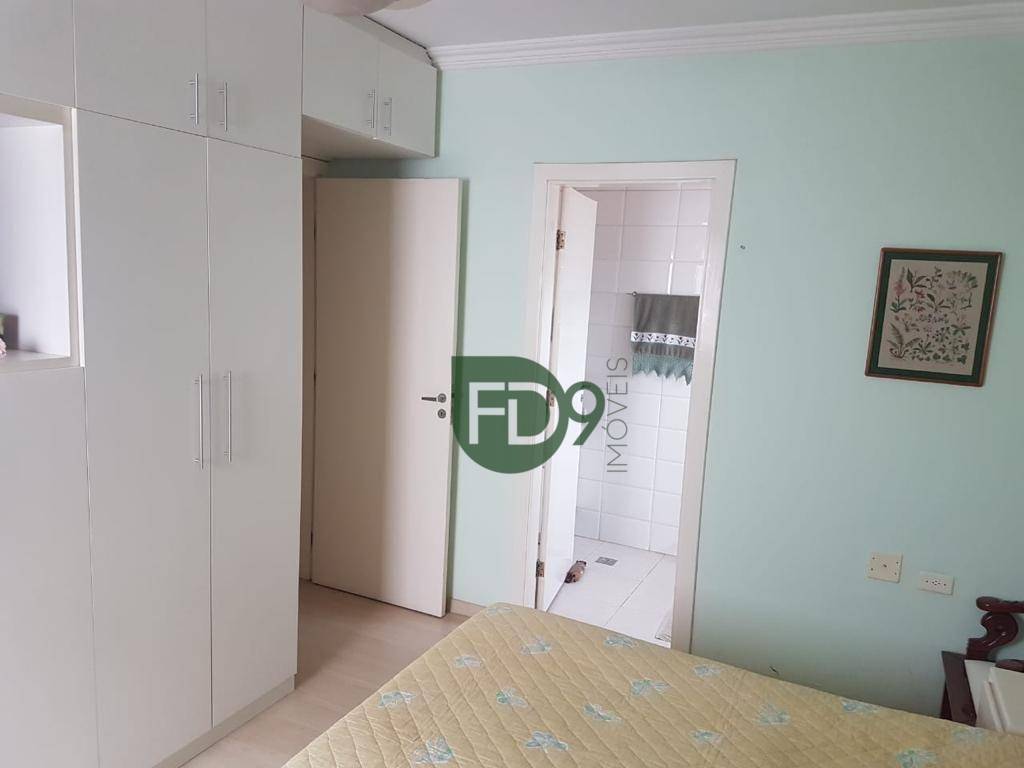 Apartamento à venda com 3 quartos, 100m² - Foto 9