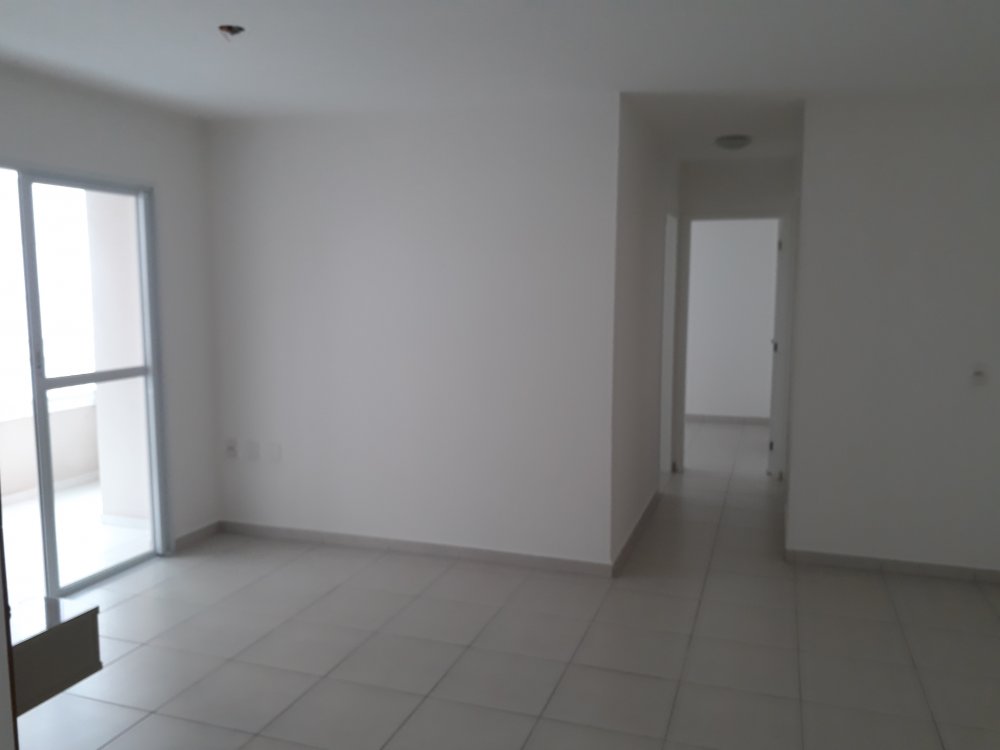 Apartamento à venda com 2 quartos, 66m² - Foto 4