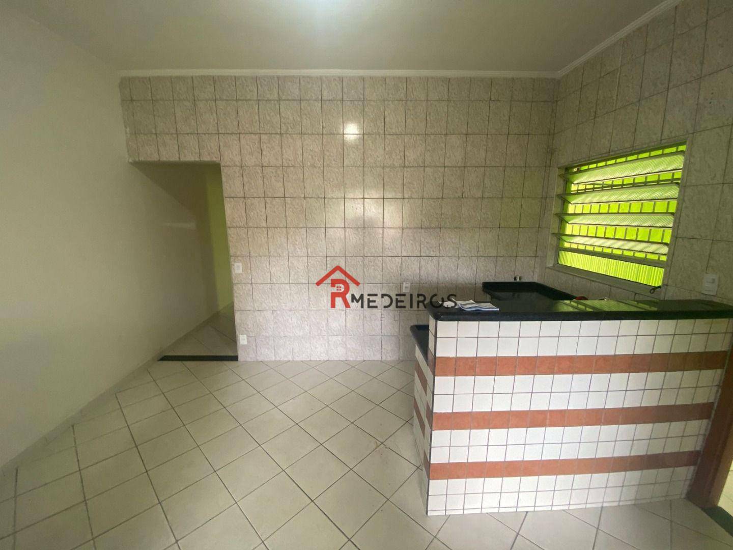 Casa para alugar com 3 quartos, 130m² - Foto 5