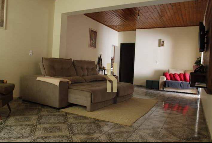 Casa de Condomínio à venda com 3 quartos, 250m² - Foto 13