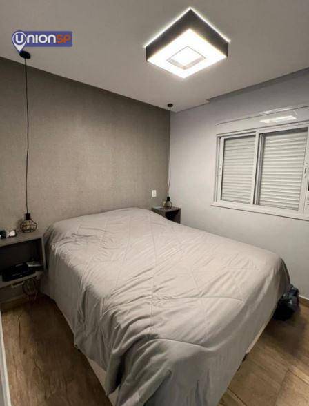 Apartamento à venda com 2 quartos, 70m² - Foto 8