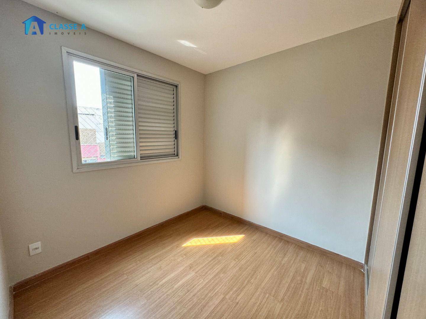 Apartamento à venda com 3 quartos, 90m² - Foto 7