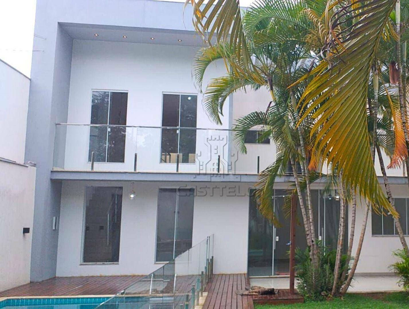Casa à venda com 4 quartos, 430m² - Foto 1