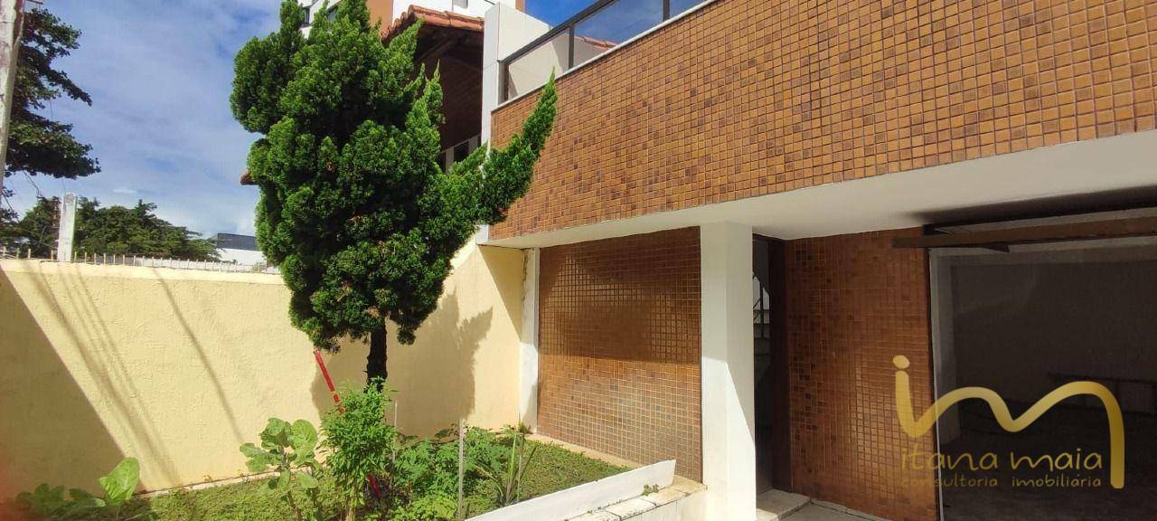 Casa à venda com 4 quartos, 360M2 - Foto 1