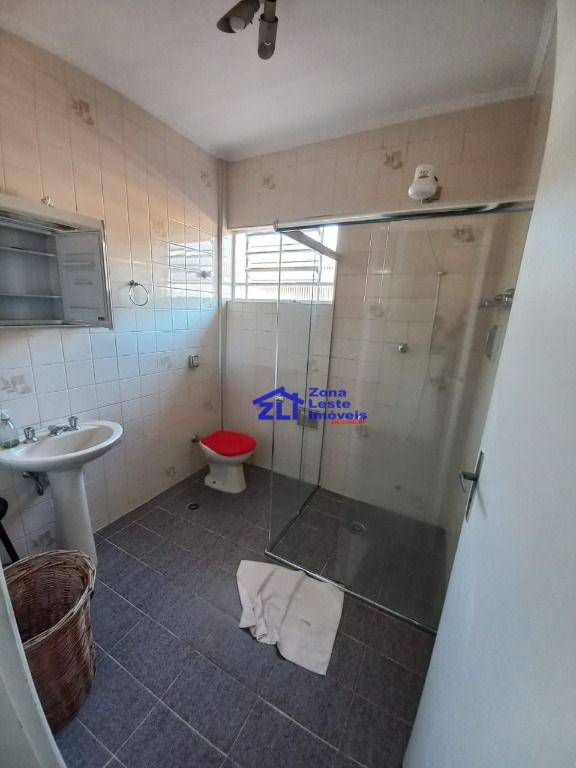 Sobrado à venda com 3 quartos, 220m² - Foto 43