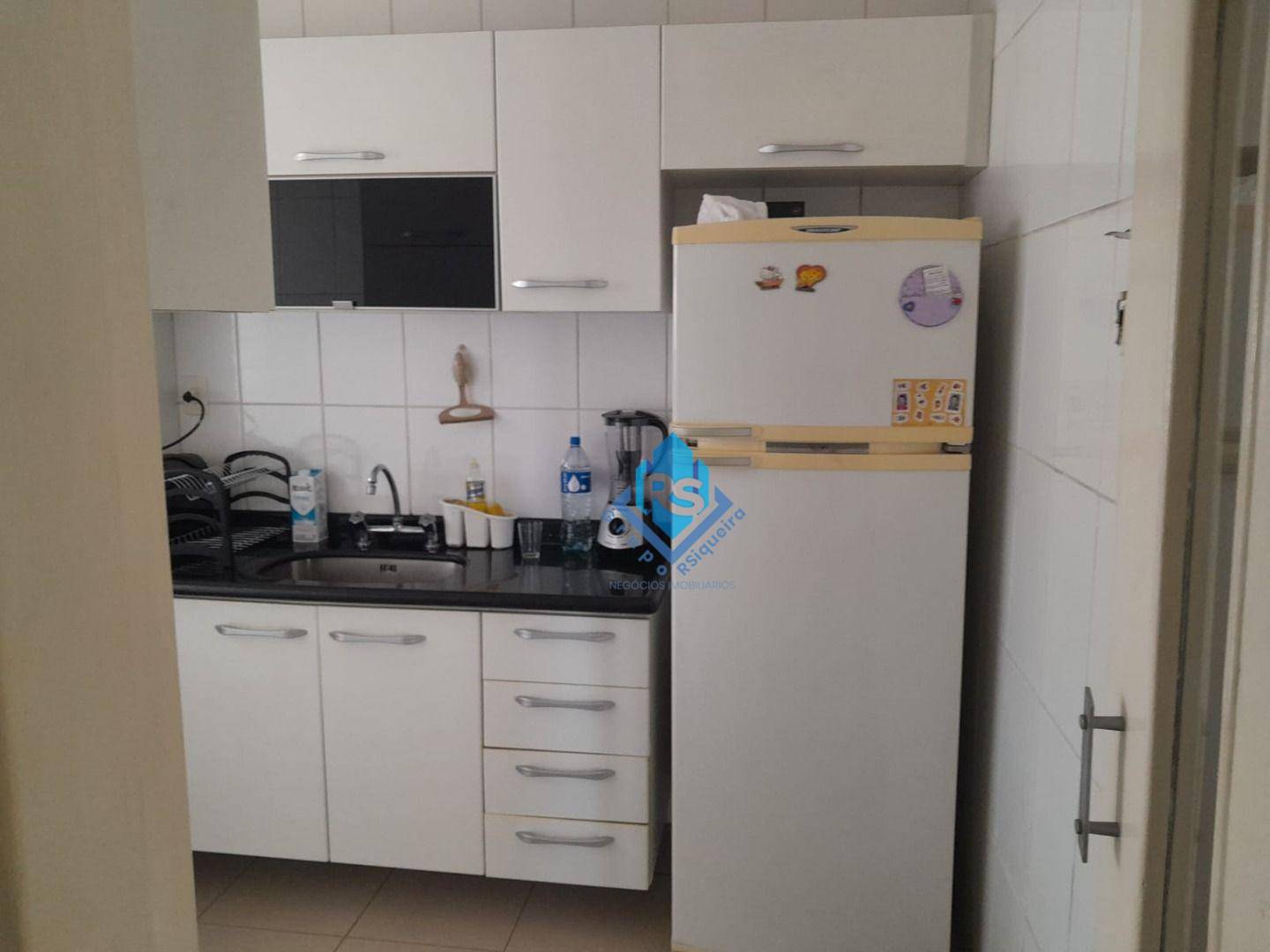 Apartamento à venda com 2 quartos, 70m² - Foto 6