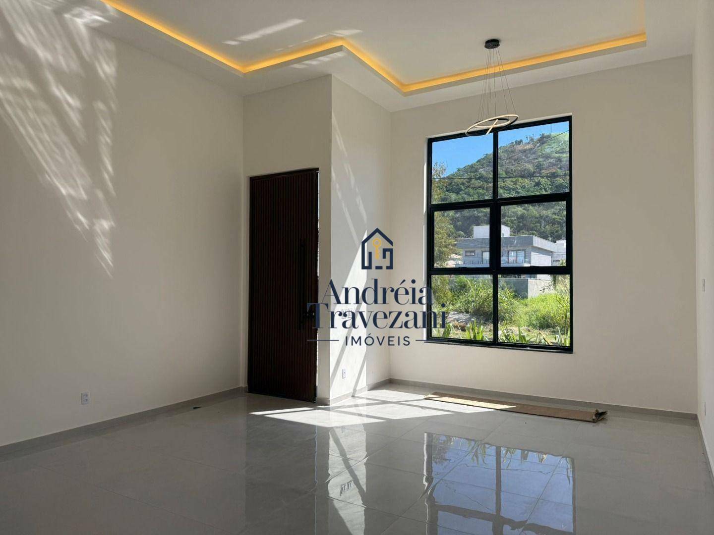 Casa de Condomínio à venda com 3 quartos, 155m² - Foto 2