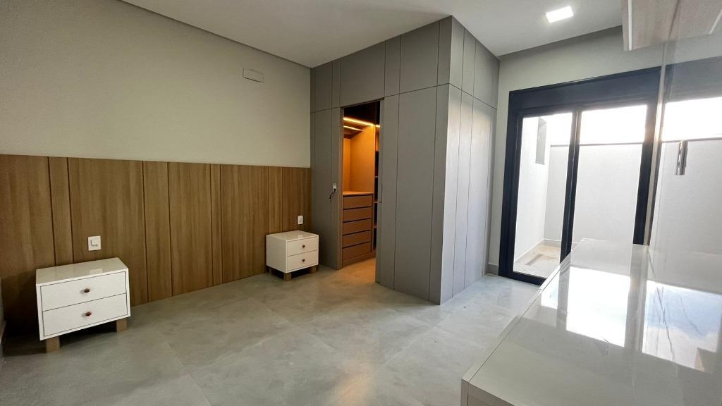 Casa à venda com 3 quartos, 200m² - Foto 5