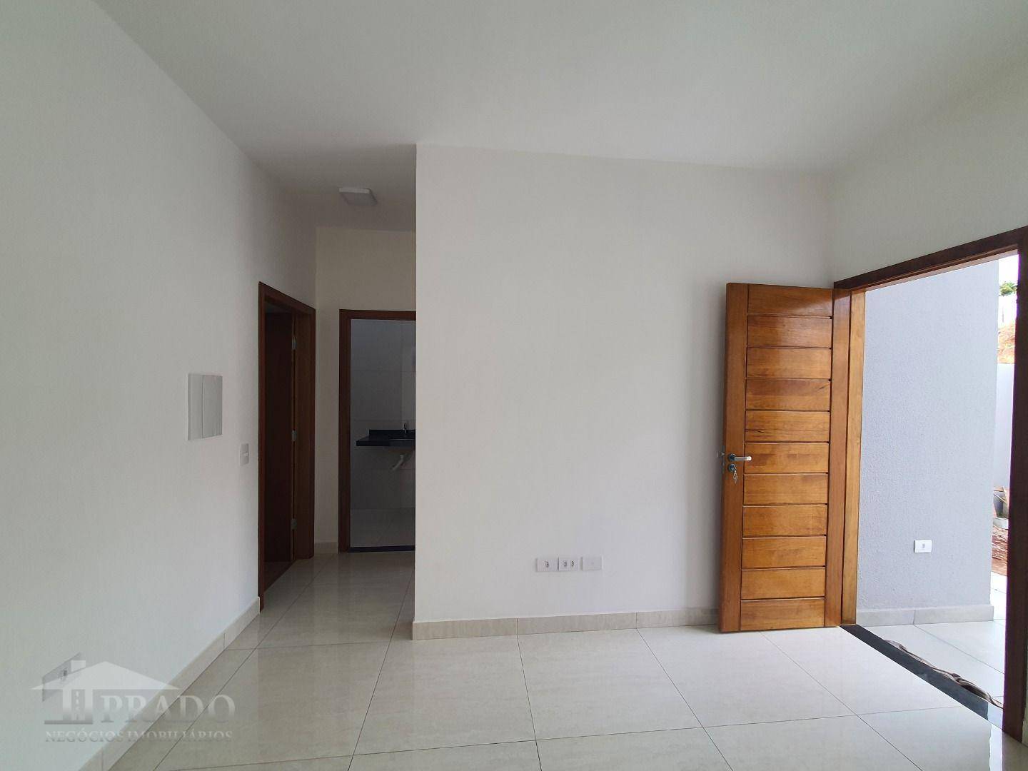 Casa à venda com 2 quartos, 75m² - Foto 5