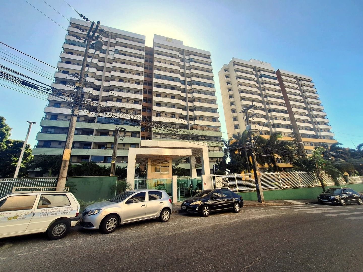 Apartamento à venda e aluguel com 3 quartos, 59m² - Foto 1