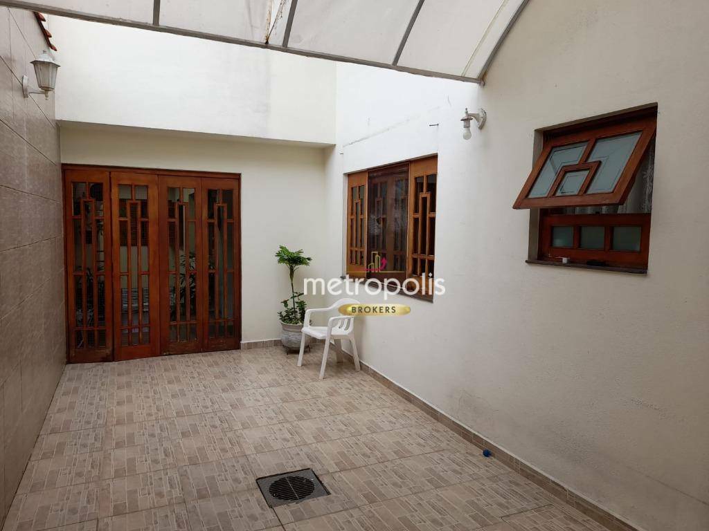 Sobrado para alugar com 3 quartos, 395m² - Foto 4