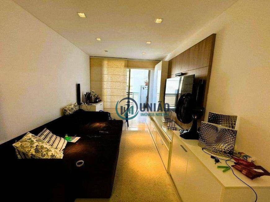 Apartamento à venda com 2 quartos, 72m² - Foto 2