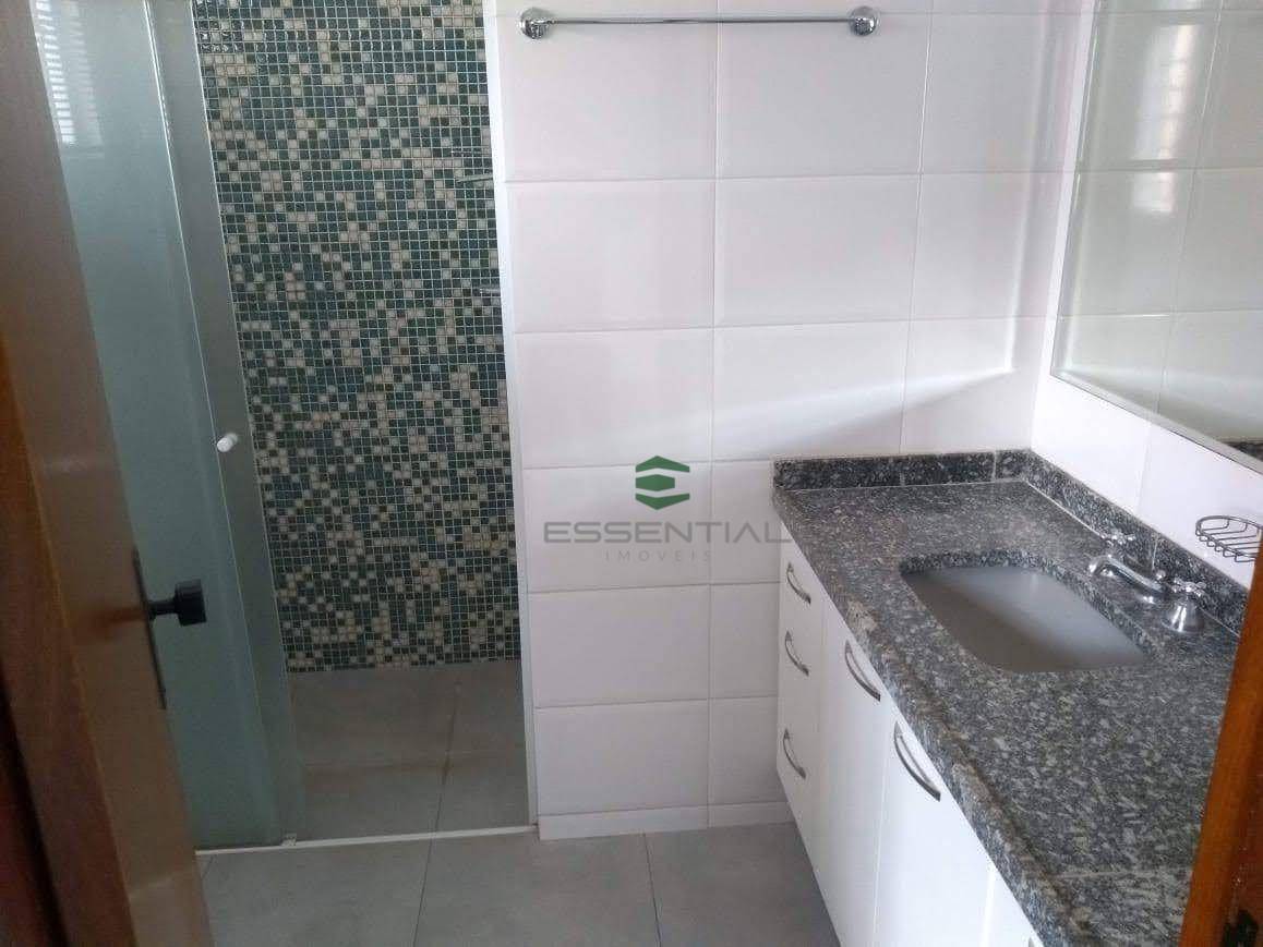 Casa à venda e aluguel com 4 quartos, 300m² - Foto 15