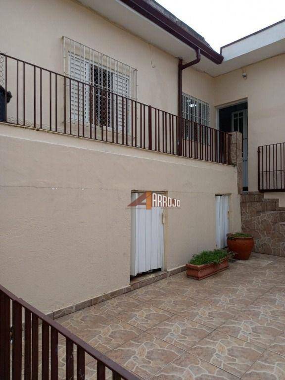 Casa à venda com 4 quartos, 234m² - Foto 18