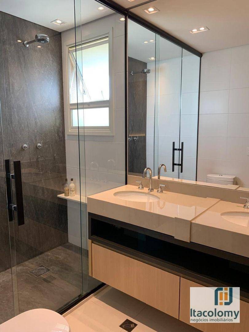 Apartamento à venda com 3 quartos, 226m² - Foto 16