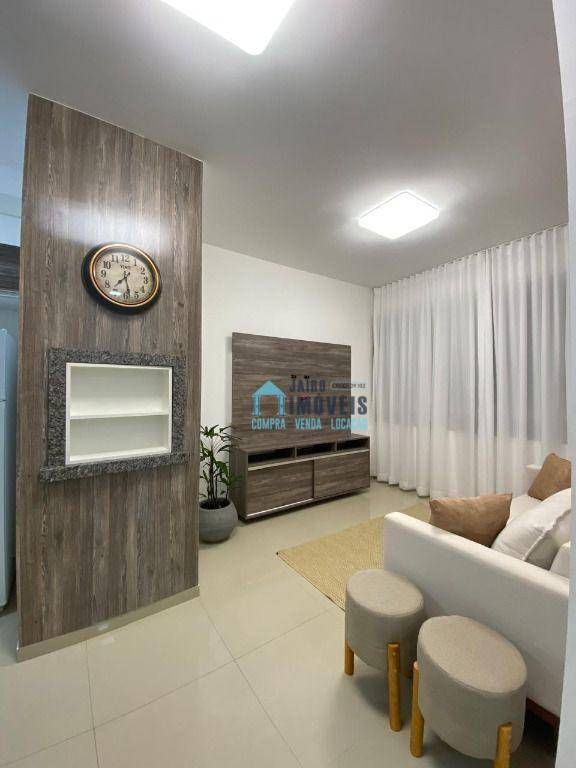 Apartamento à venda com 2 quartos, 70m² - Foto 5