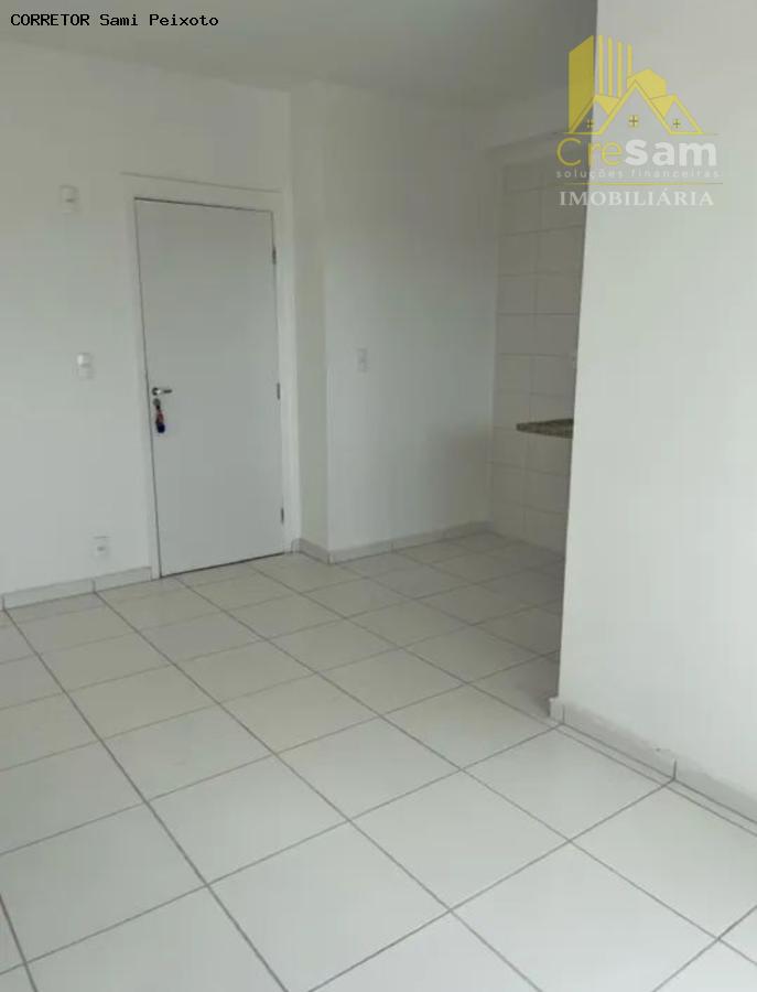 Apartamento para alugar com 2 quartos, 57m² - Foto 8