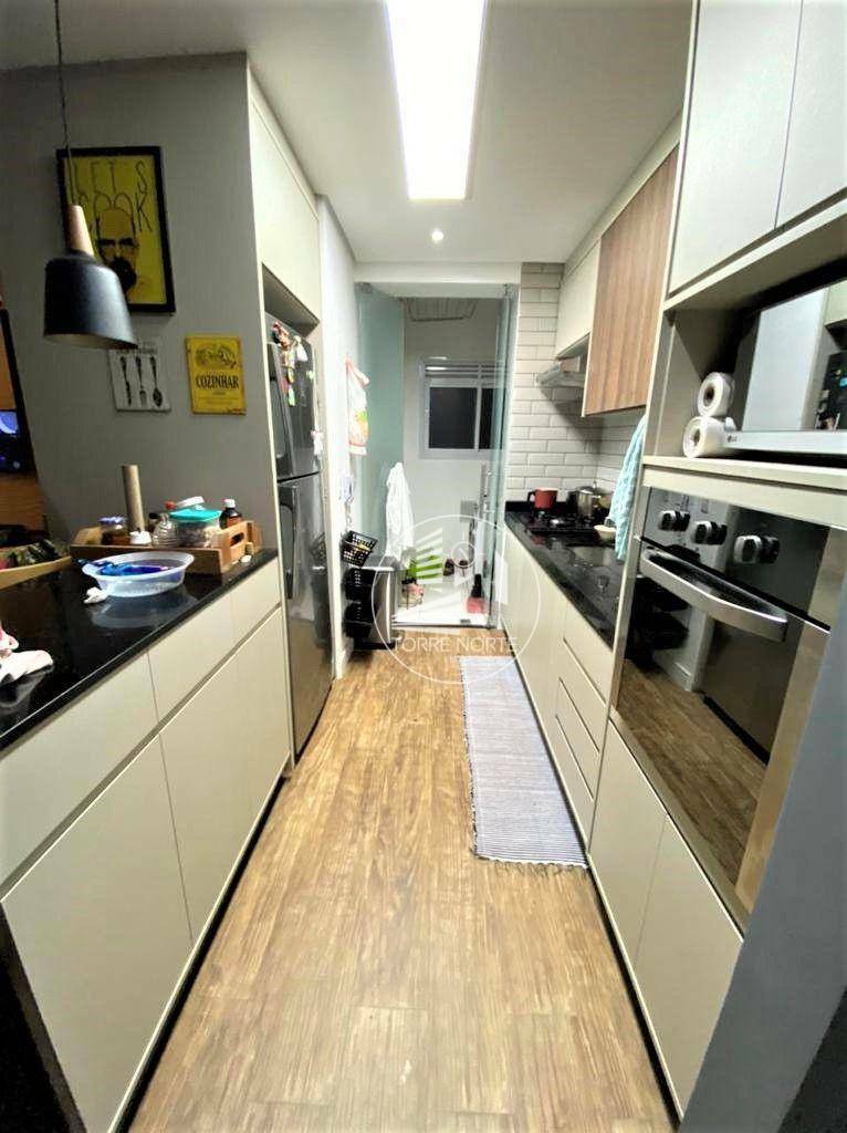 Apartamento à venda com 2 quartos, 73m² - Foto 8