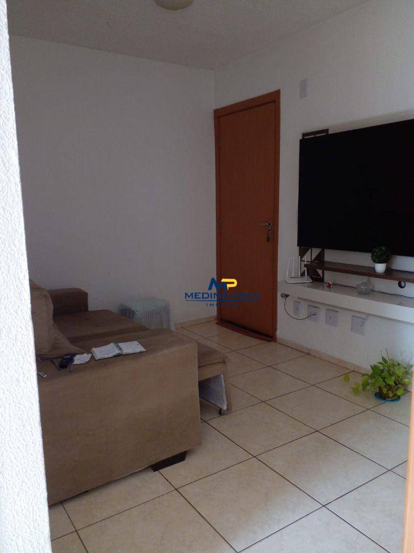 Apartamento à venda com 2 quartos, 50m² - Foto 3