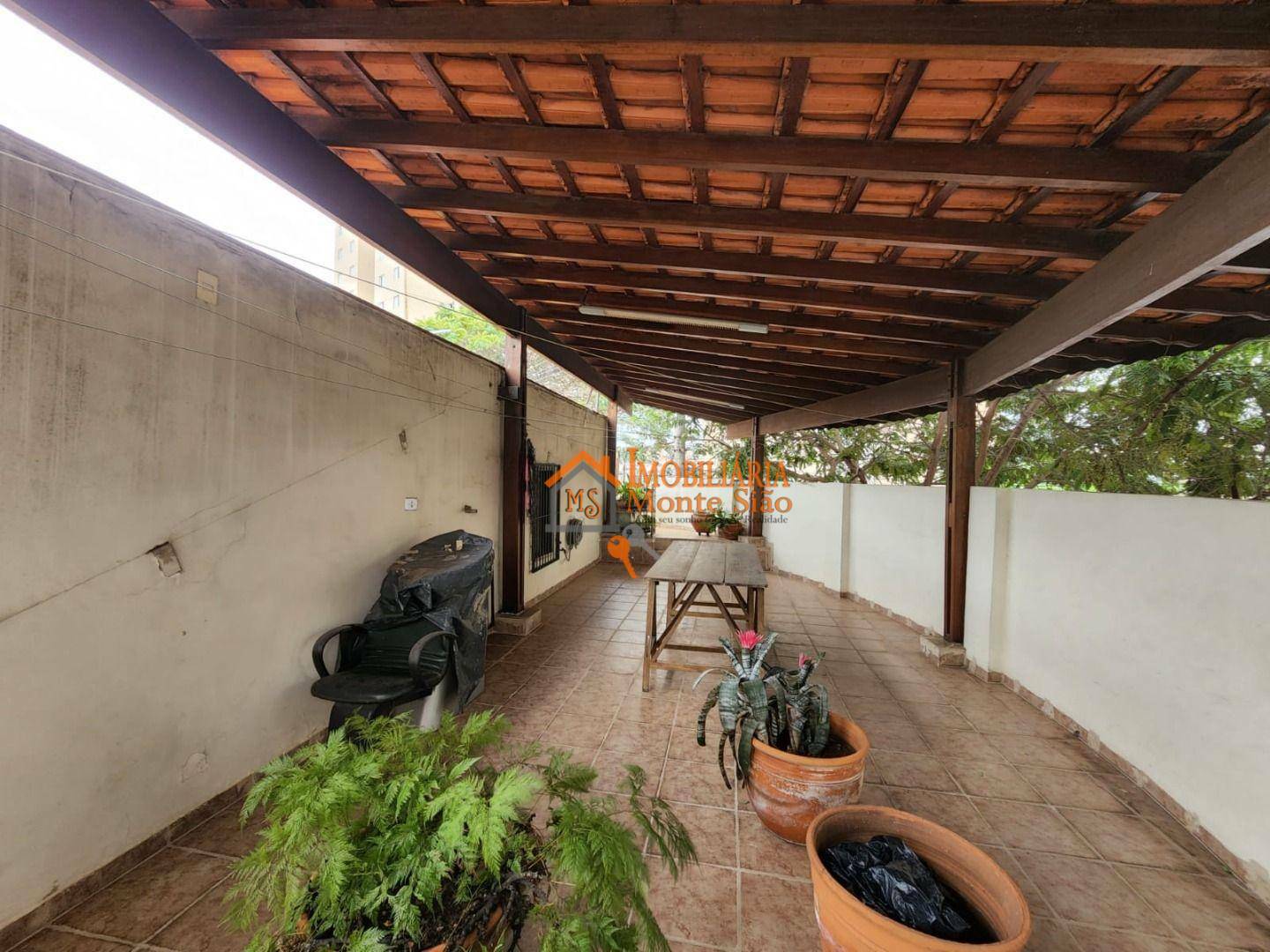 Casa à venda com 3 quartos, 170m² - Foto 2