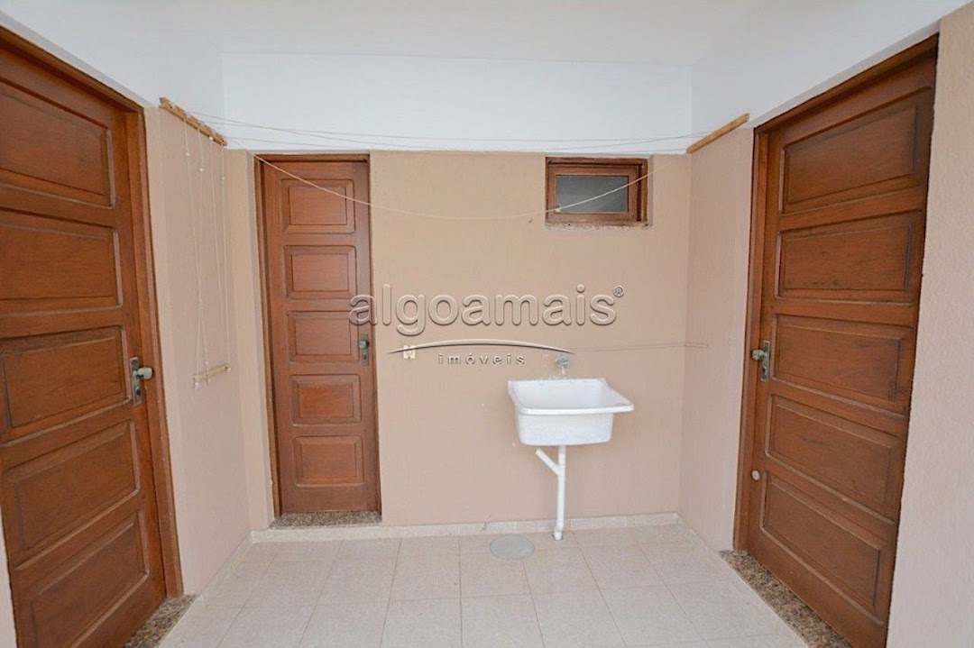 Casa à venda com 3 quartos, 180m² - Foto 11