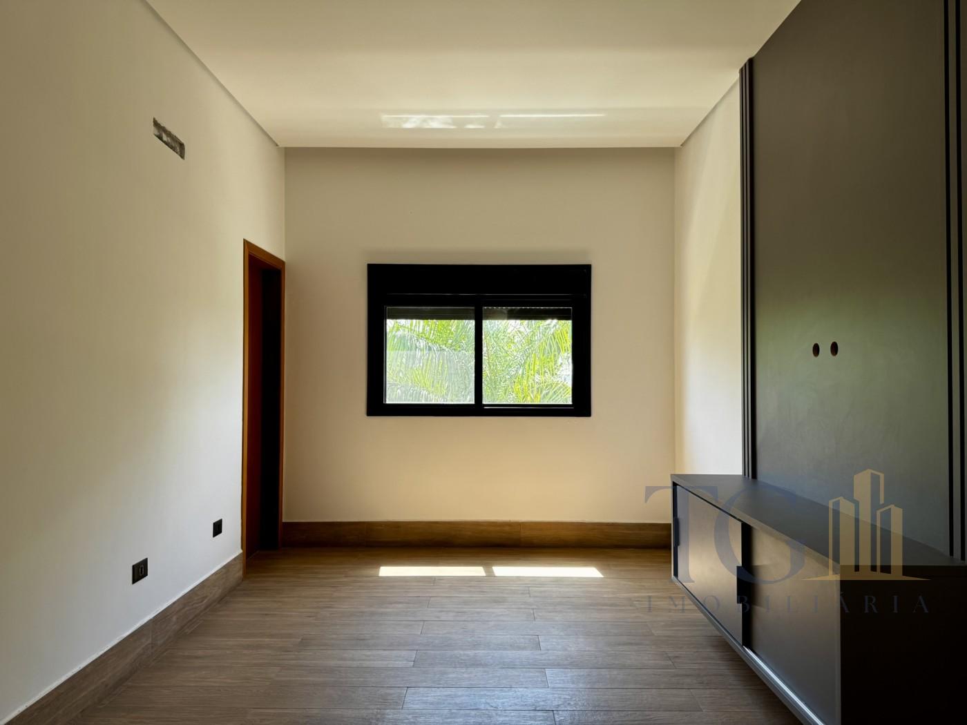 Casa de Condomínio à venda com 4 quartos, 420m² - Foto 30