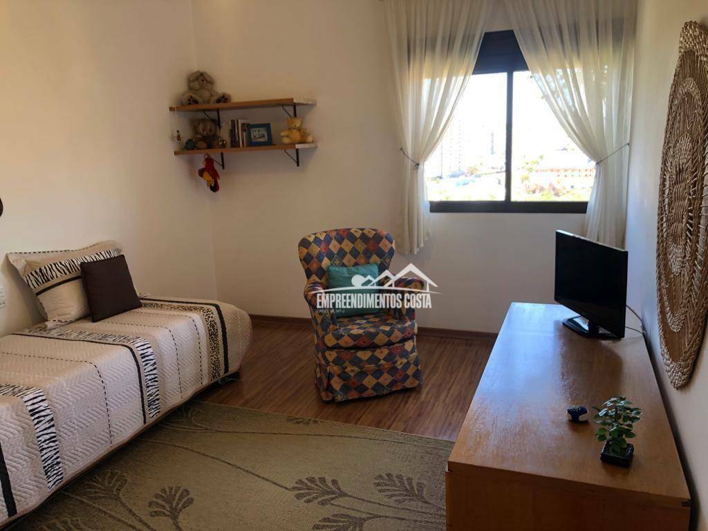 Apartamento à venda com 3 quartos, 150m² - Foto 23