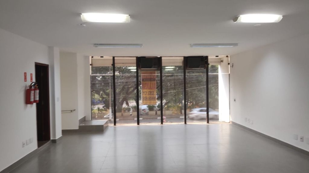 Loja-Salão para alugar, 172m² - Foto 1