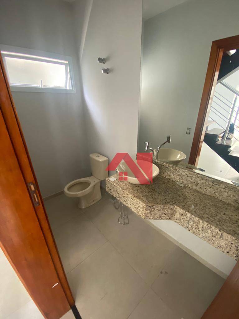 Sobrado à venda e aluguel com 3 quartos, 200m² - Foto 12