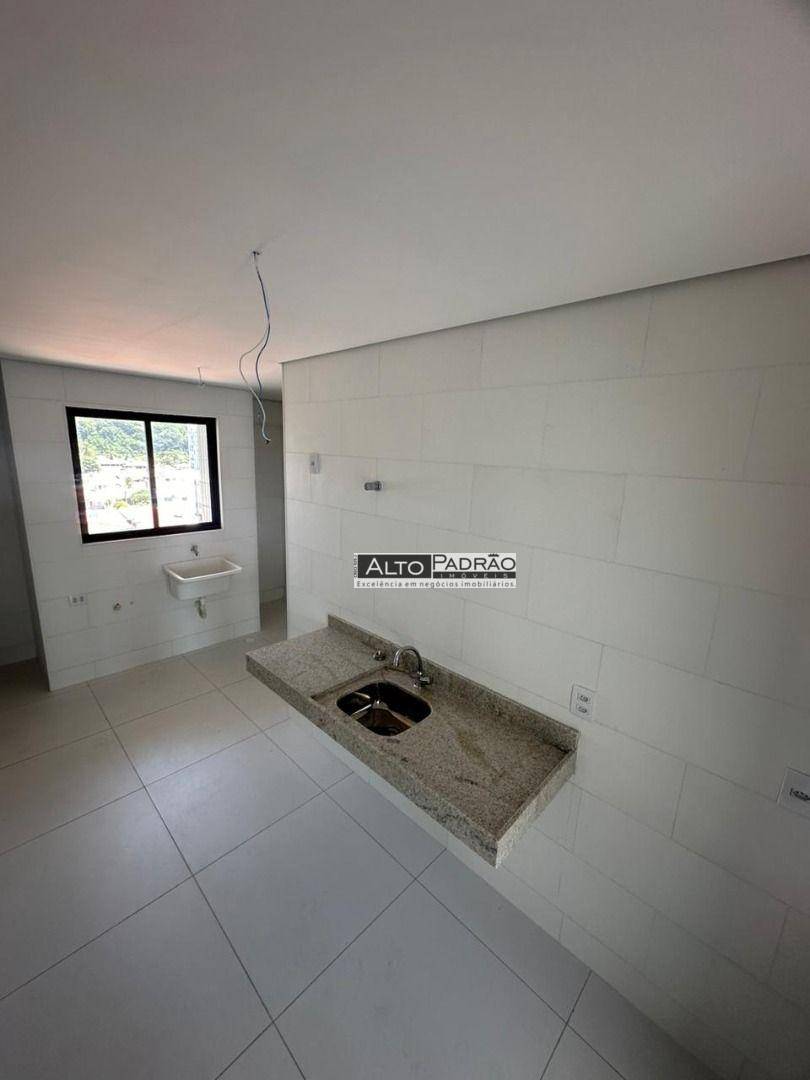 Apartamento à venda com 3 quartos, 83m² - Foto 17