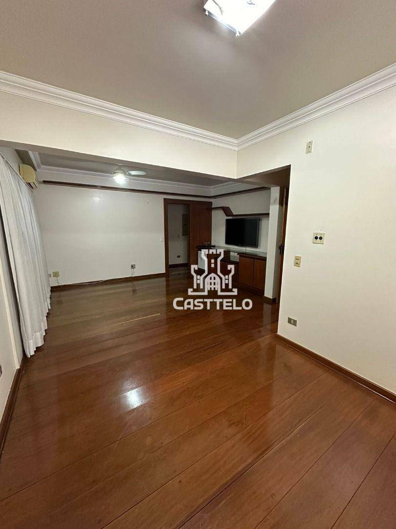 Apartamento à venda com 3 quartos, 226m² - Foto 8