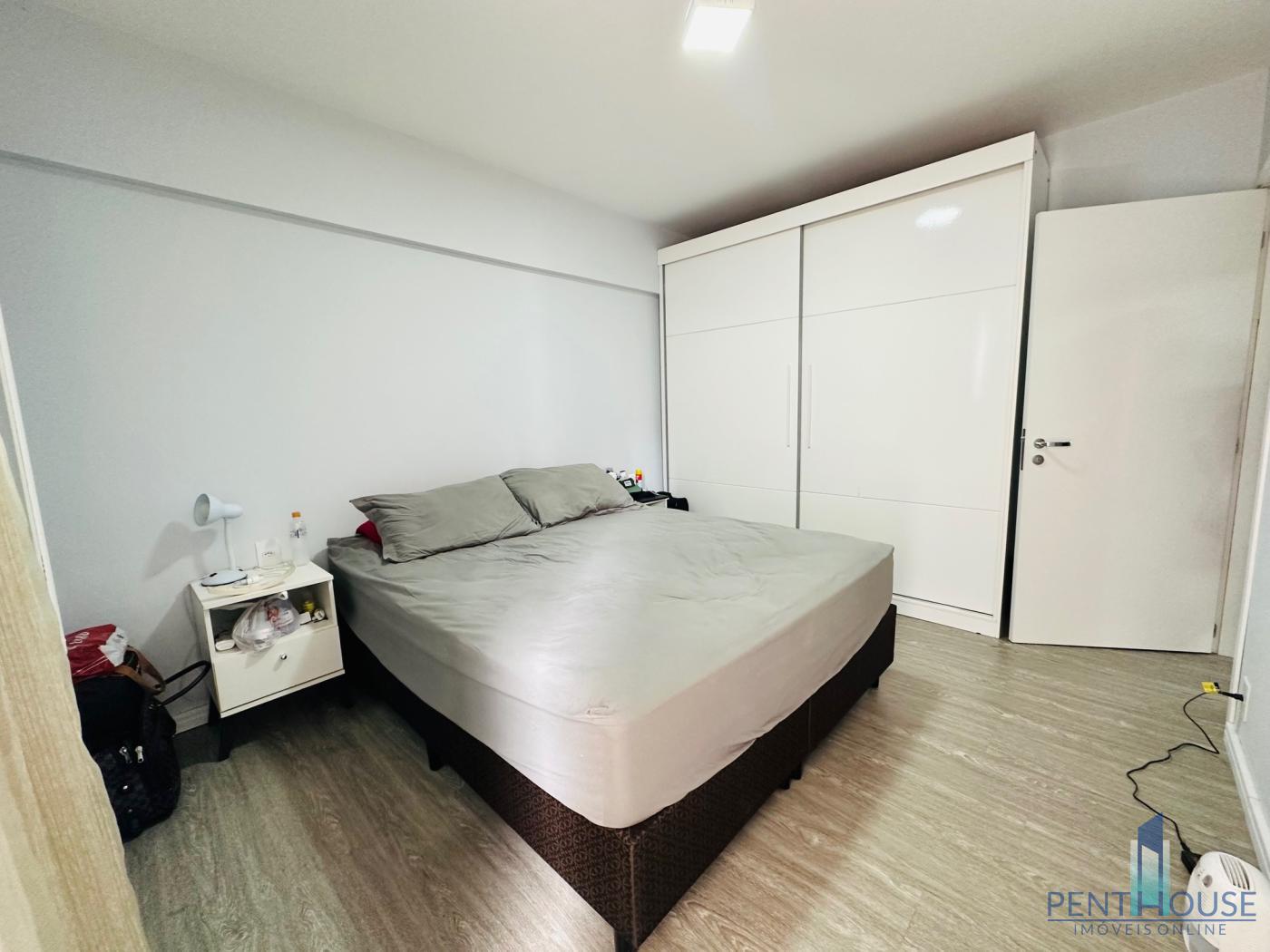 Apartamento à venda com 2 quartos, 80m² - Foto 15