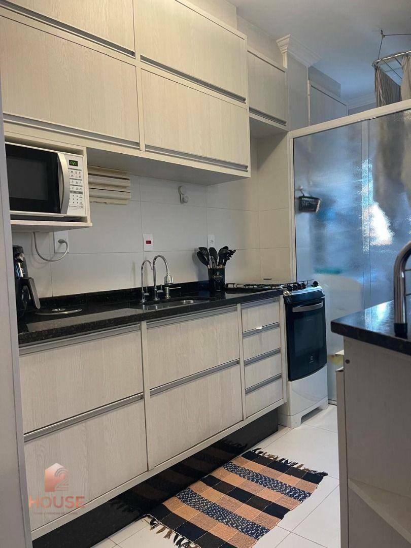 Apartamento à venda com 3 quartos, 70m² - Foto 5