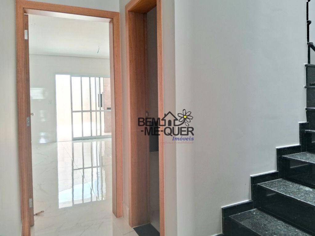 Sobrado à venda com 3 quartos, 150m² - Foto 4