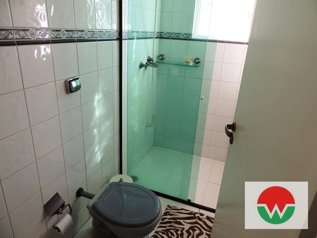 Casa de Condomínio à venda com 4 quartos, 400m² - Foto 14