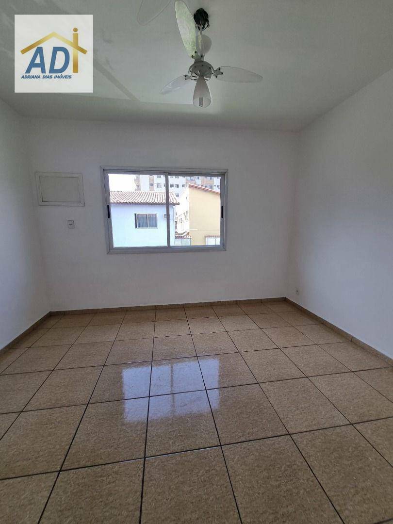 Casa para alugar com 2 quartos, 56m² - Foto 11