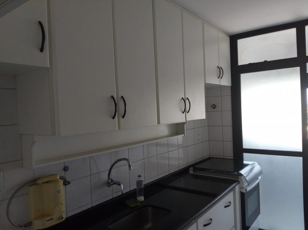 Apartamento à venda com 3 quartos, 63m² - Foto 4