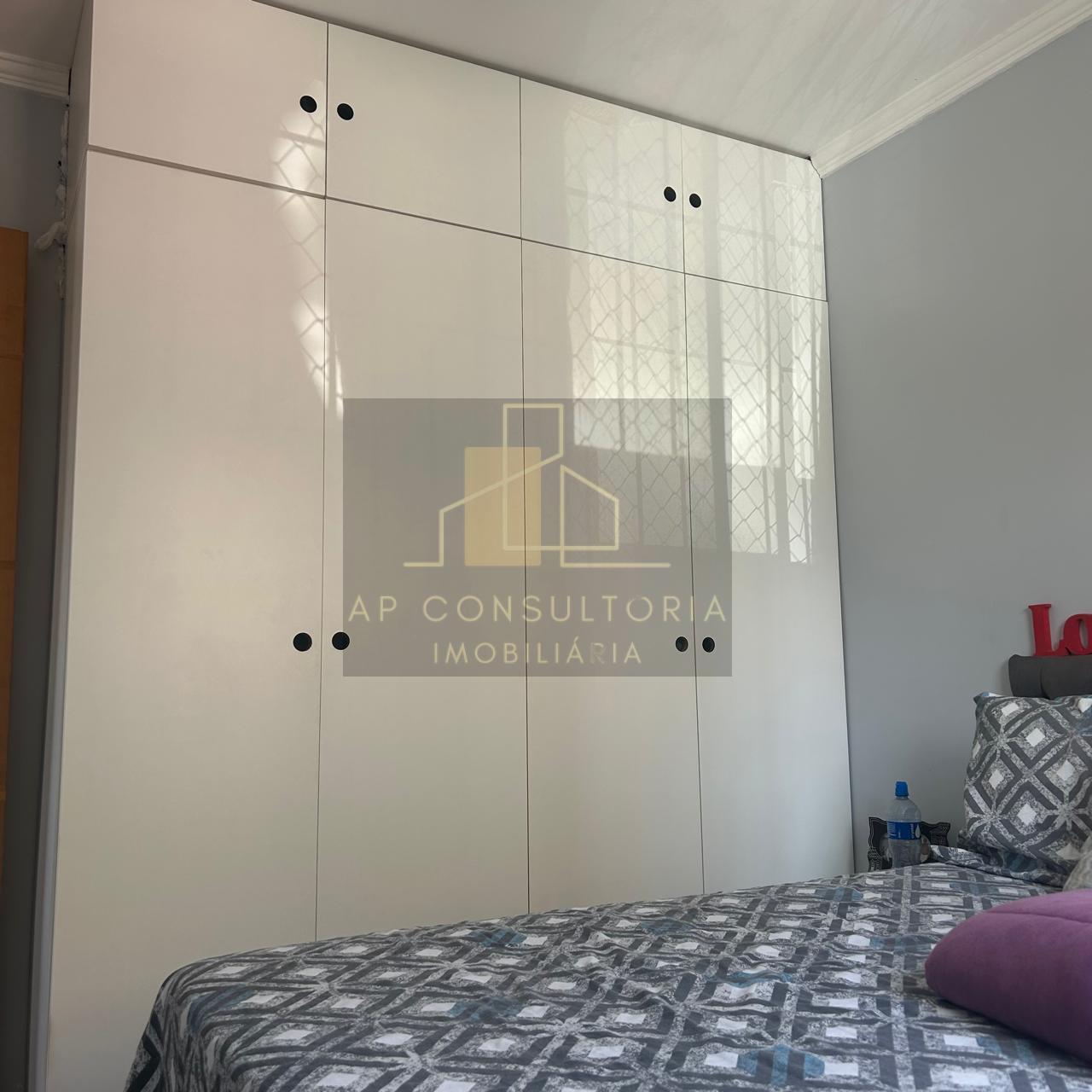 Apartamento à venda com 2 quartos, 45m² - Foto 2