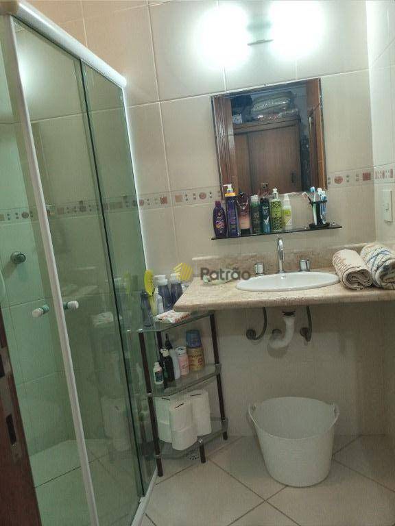 Sobrado à venda com 3 quartos, 215m² - Foto 12