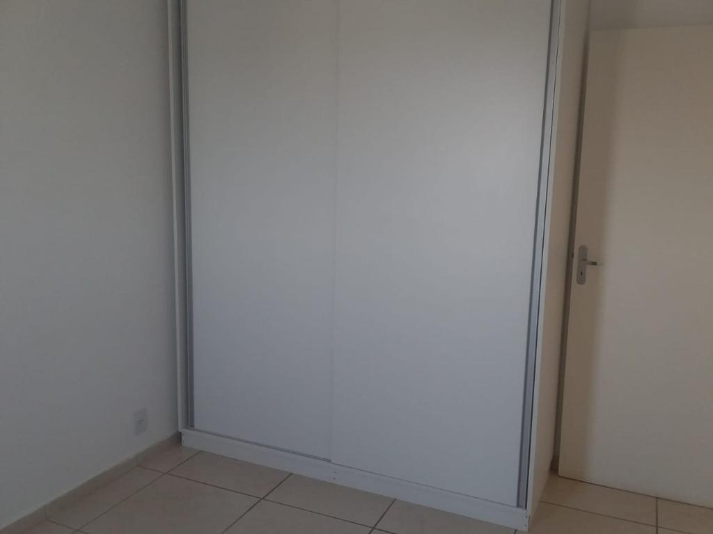 Apartamento para alugar com 2 quartos, 68m² - Foto 7