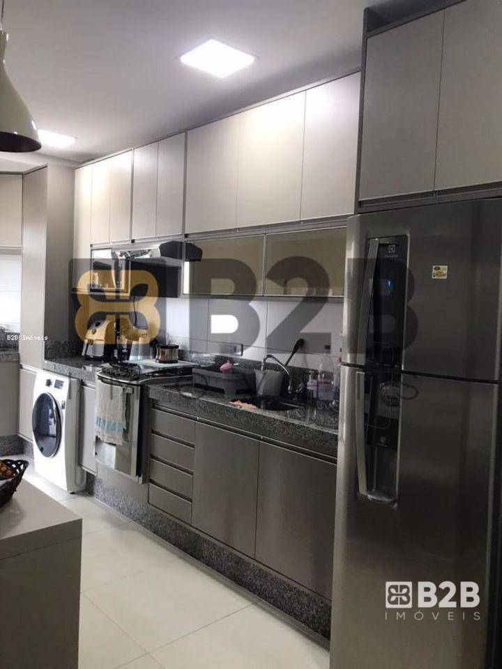 Apartamento à venda com 3 quartos, 81m² - Foto 5