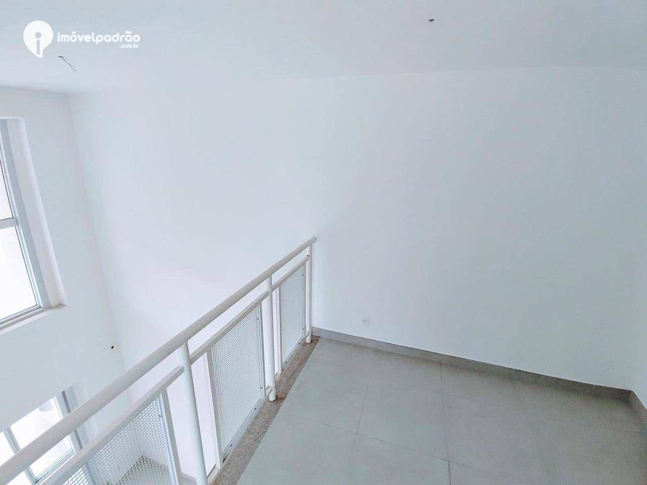 Cobertura à venda e aluguel com 4 quartos, 250m² - Foto 5