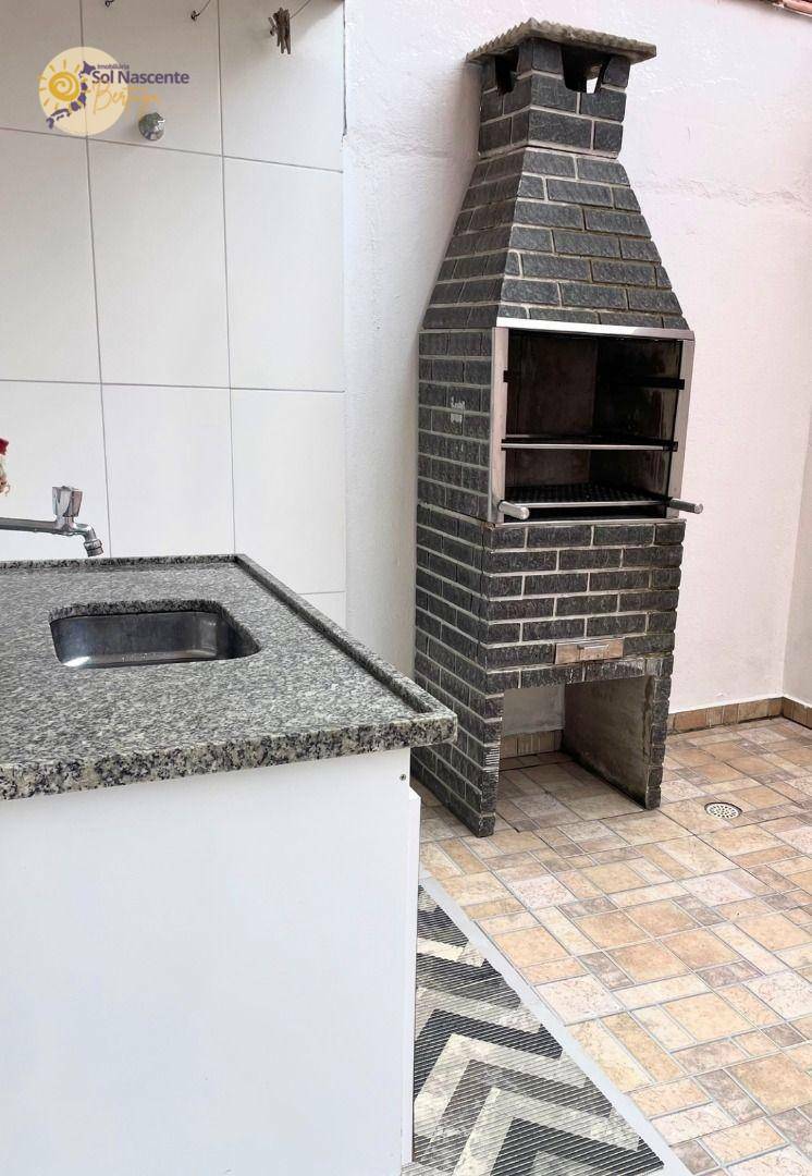 Casa para alugar com 3 quartos, 81m² - Foto 7
