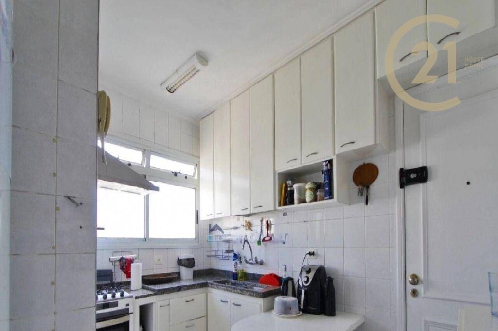 Apartamento à venda com 4 quartos, 130m² - Foto 17